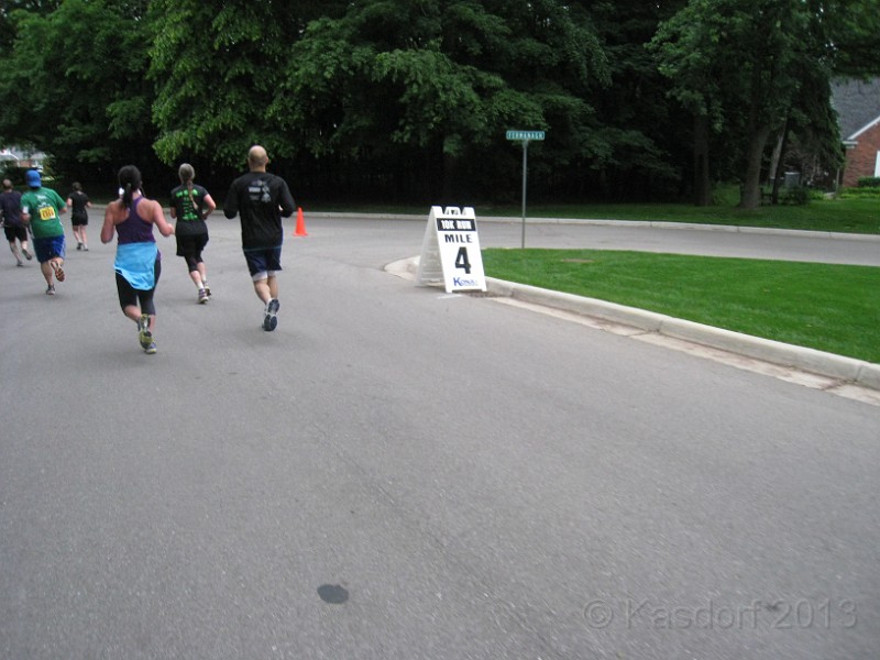 2013 Kona Run 10K 120.JPG - The 2013 Kona Run 10K in Northville Michigan. This race was the "Solstice Run" in prior years. Always a nice somewhat hilly challenge.